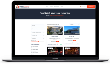 Ordinateur portable affichant une page de résultats de recherche dans l’annuaire Calvados-Entreprises.fr